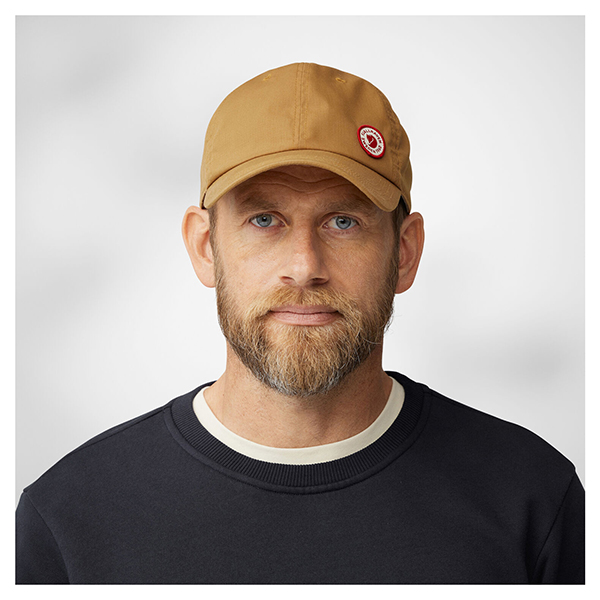 Fjallraven Logo Cap | HEADGEAR | フェールラーベン